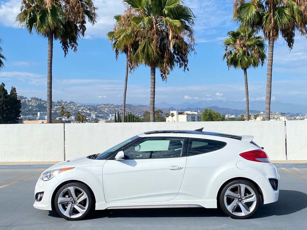 2014 Hyundai Veloster Image 3