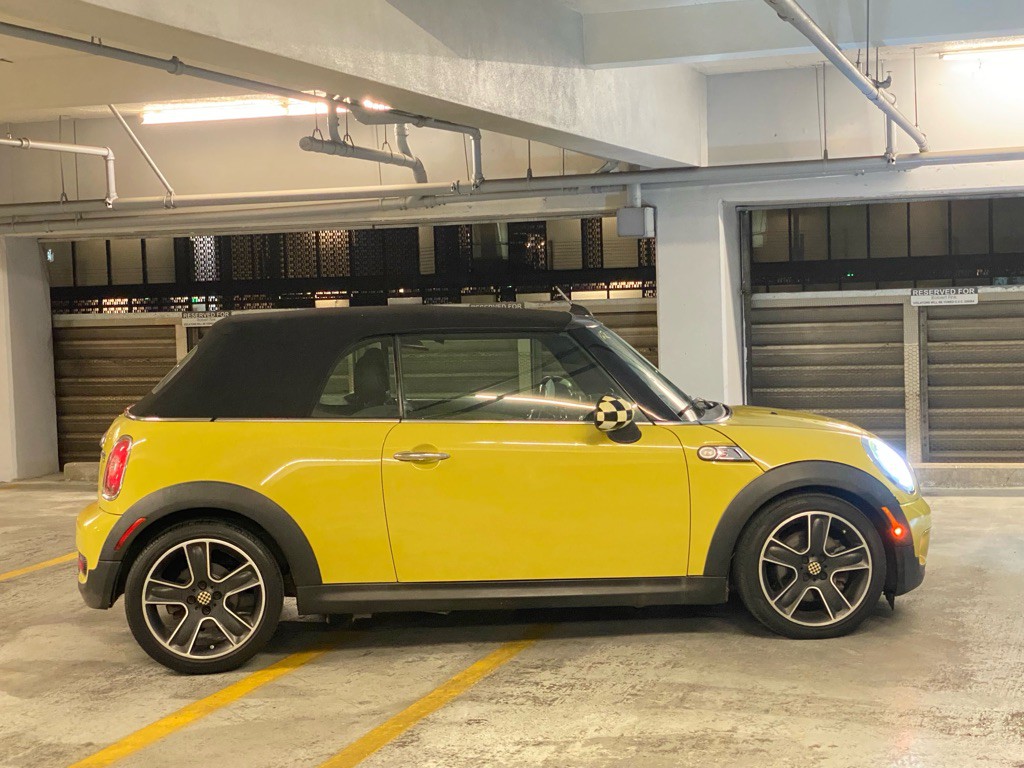 2009 MINI Cooper Image 11