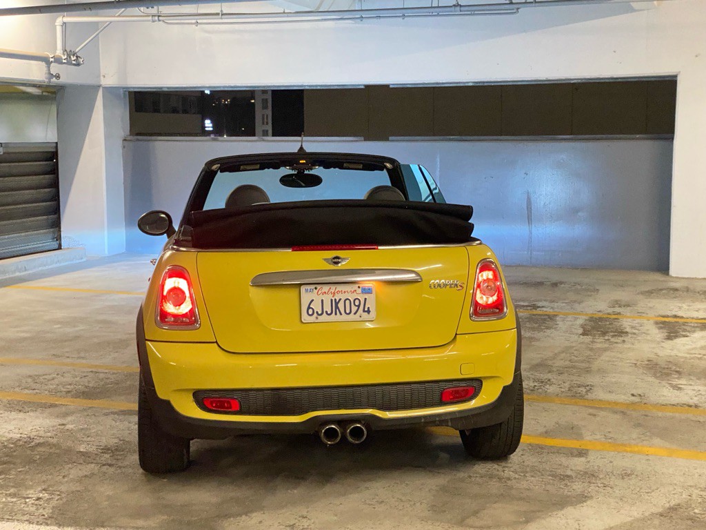 2009 MINI Cooper Image 12