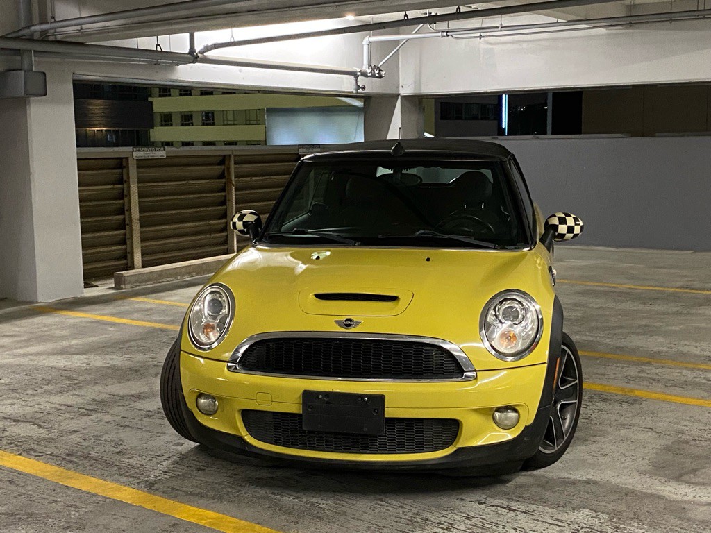 2009 MINI Cooper Image 19