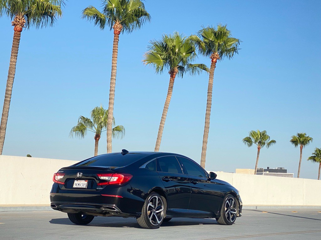 2020 Honda Accord Image 1