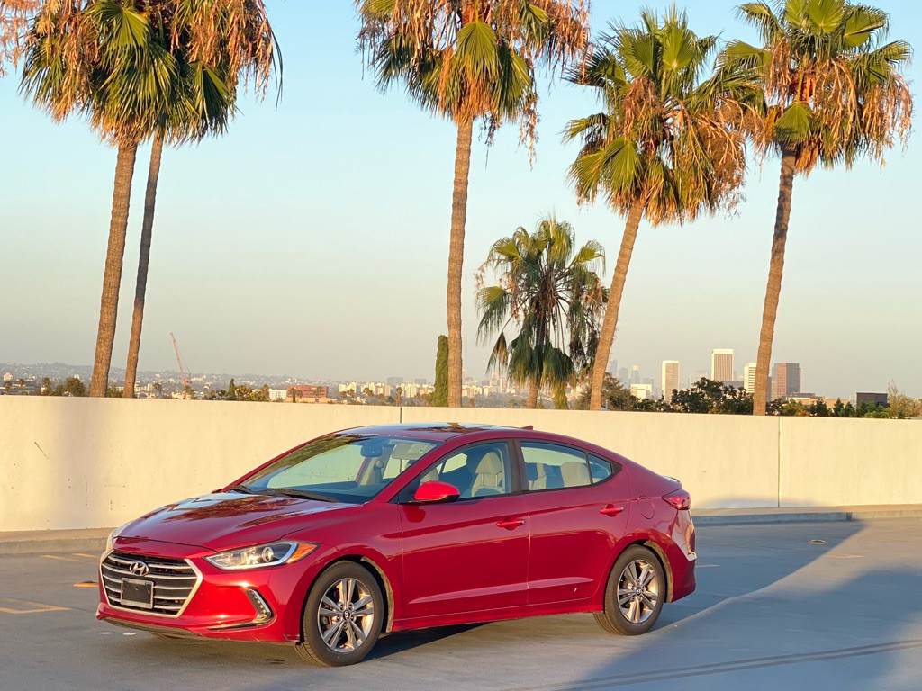 2017 Hyundai Elantra Image 9