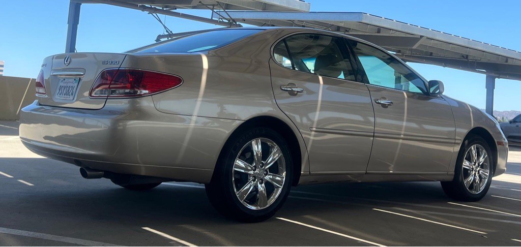 2005 Lexus ES Image 5