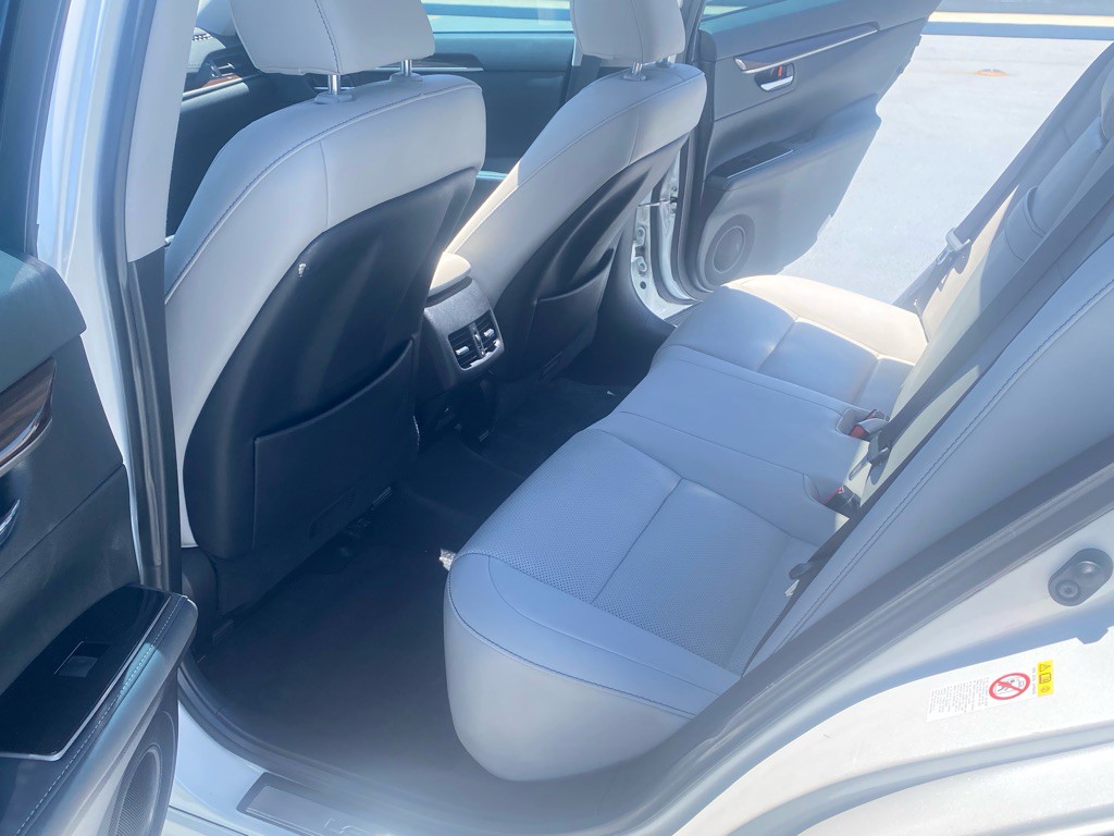 2017 Lexus ES Image 23