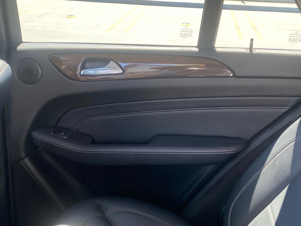 2012 Mercedes-Benz M-Class Image 85