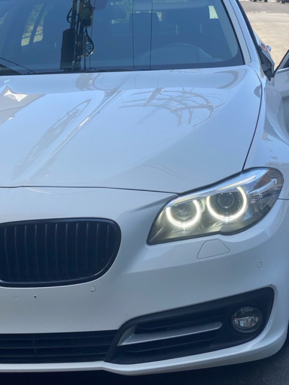 2016 BMW 5 Series Image 25