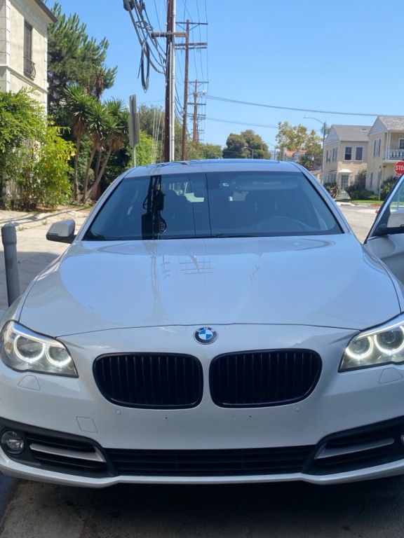 2016 BMW 5 Series Image 27