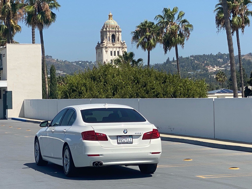 2016 BMW 5 Series Image 10