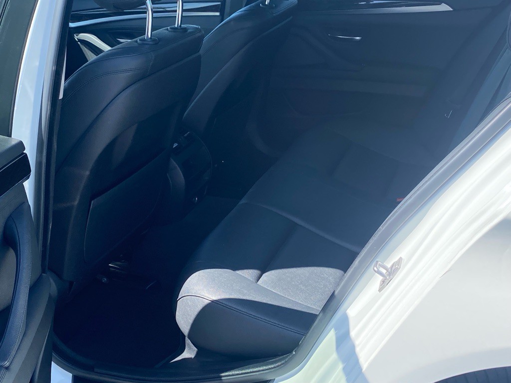 2016 BMW 5 Series Image 13