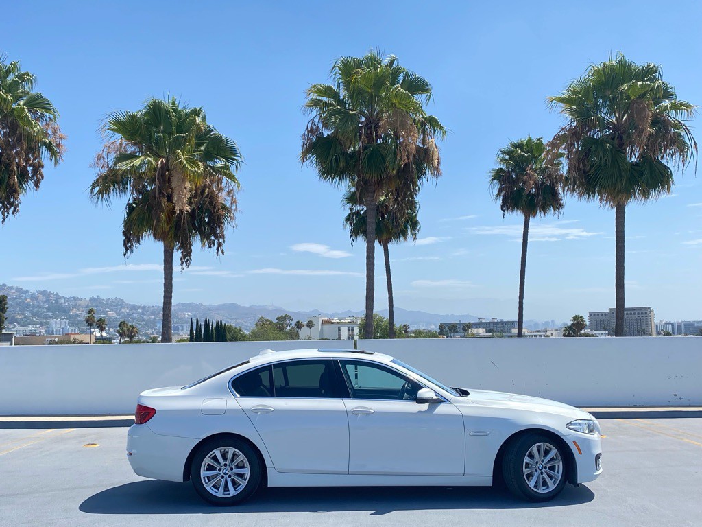 2016 BMW 5 Series Image 4