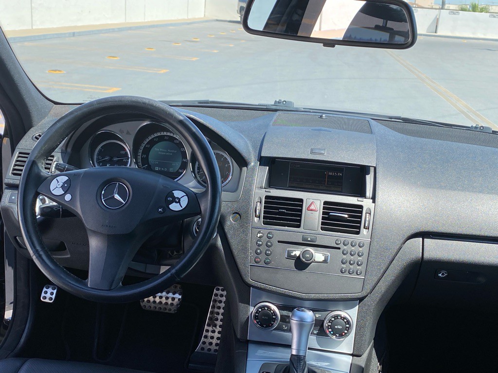 2011 Mercedes-Benz C-Class Image 5