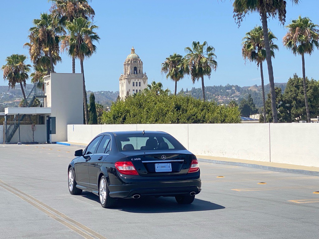2011 Mercedes-Benz C-Class Image 11