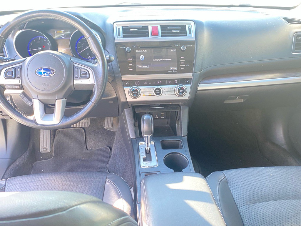 2015 Subaru Legacy Image 5
