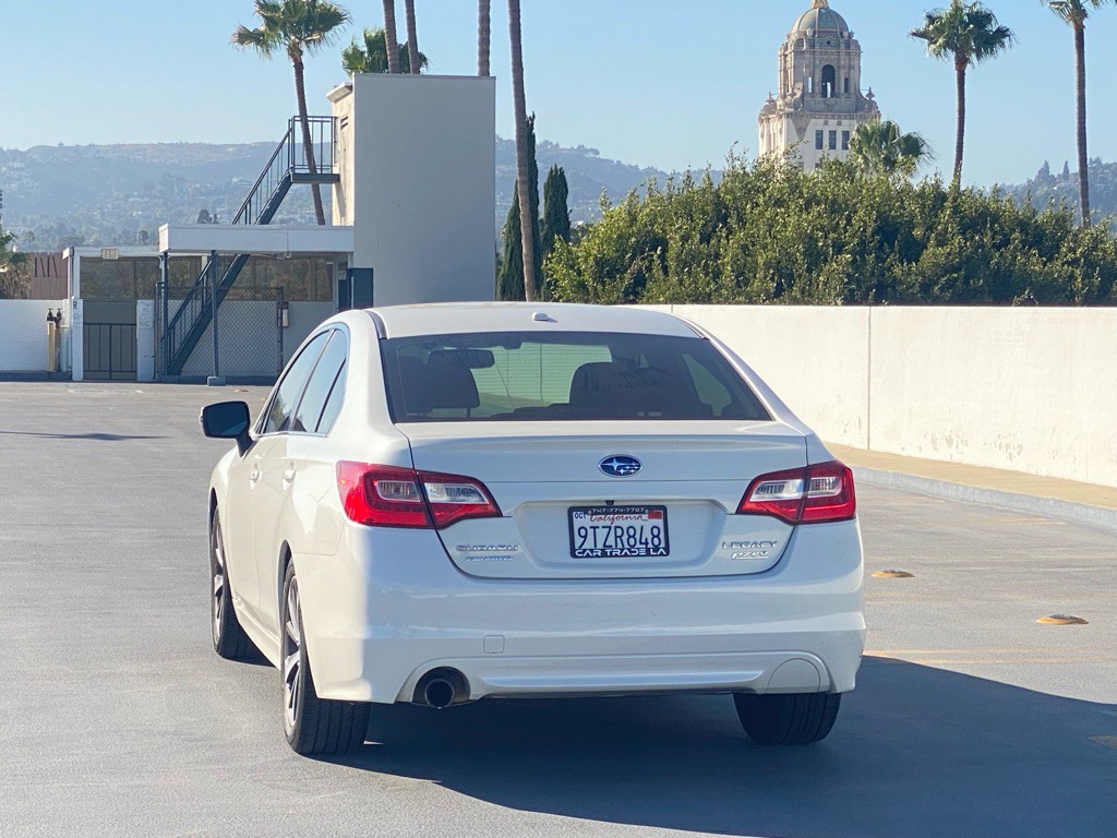 2015 Subaru Legacy Image 14