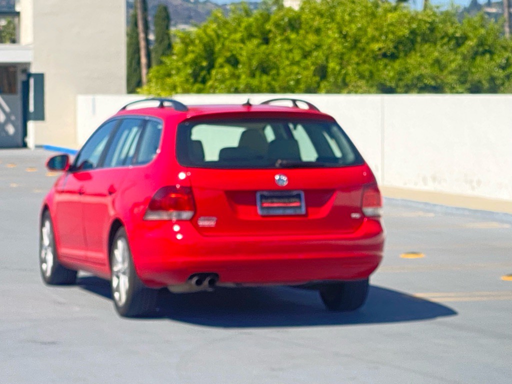 2013 Volkswagen Jetta Image 12