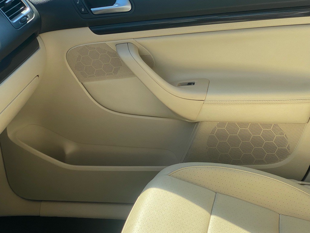 2013 Volkswagen Jetta Image 27