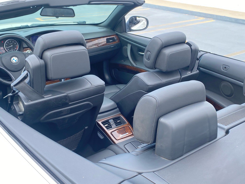 2013 BMW 3 Series Image 34