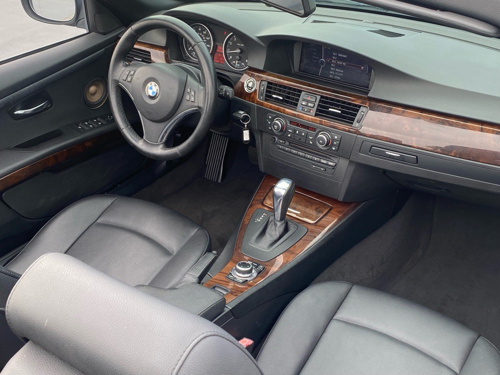 2013 BMW 3 Series Image 35