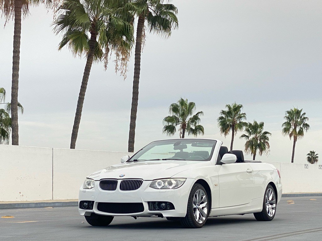 2013 BMW 3 Series Image 31