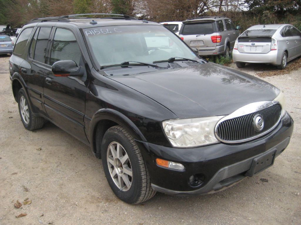 2004 Buick Rainier Image 3