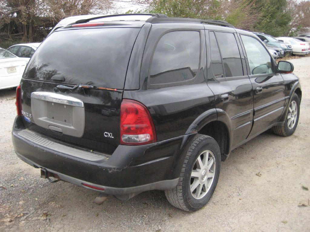 2004 Buick Rainier Image 4