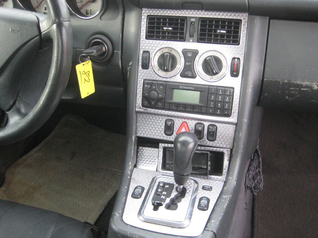 2003 Mercedes-Benz SLK-Class Image 13