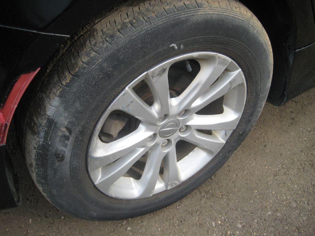 2015 Chrysler 200 Image 15