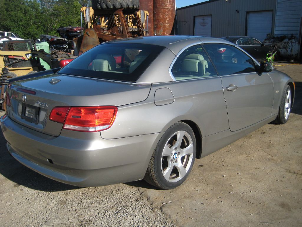 2009 BMW 3 Series Image 5