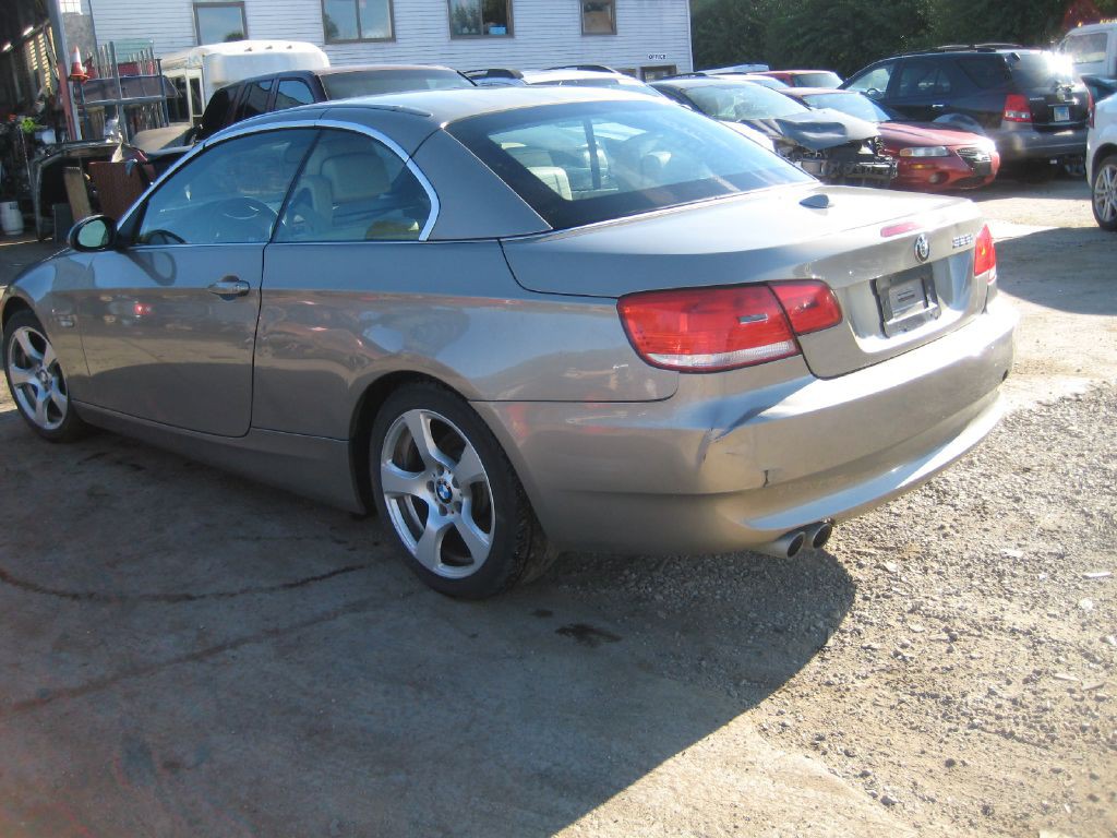 2009 BMW 3 Series Image 7