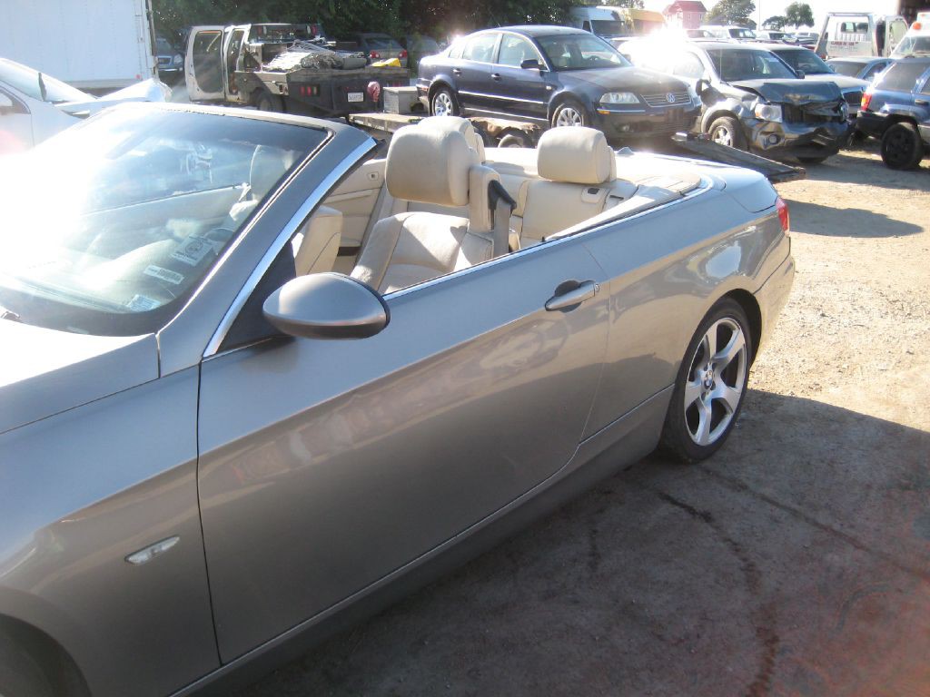 2009 BMW 3 Series Image 14