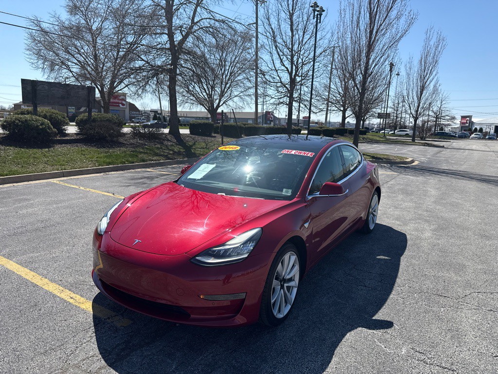 2018 Tesla Model 3 Image 1