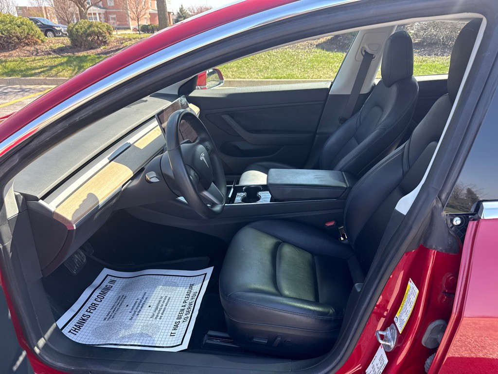 2018 Tesla Model 3 Image 5