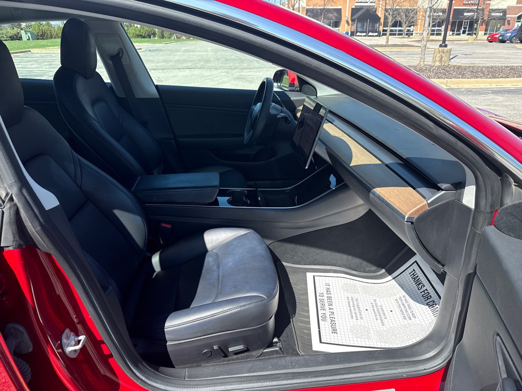 2018 Tesla Model 3 Image 13