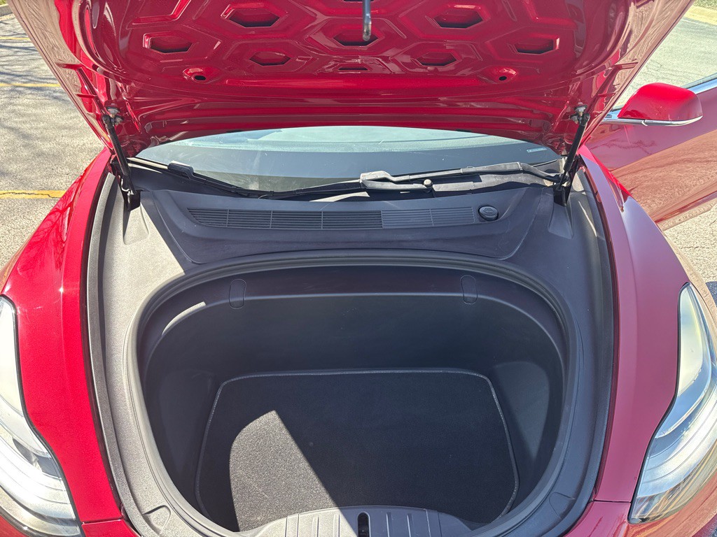 2018 Tesla Model 3 Image 21