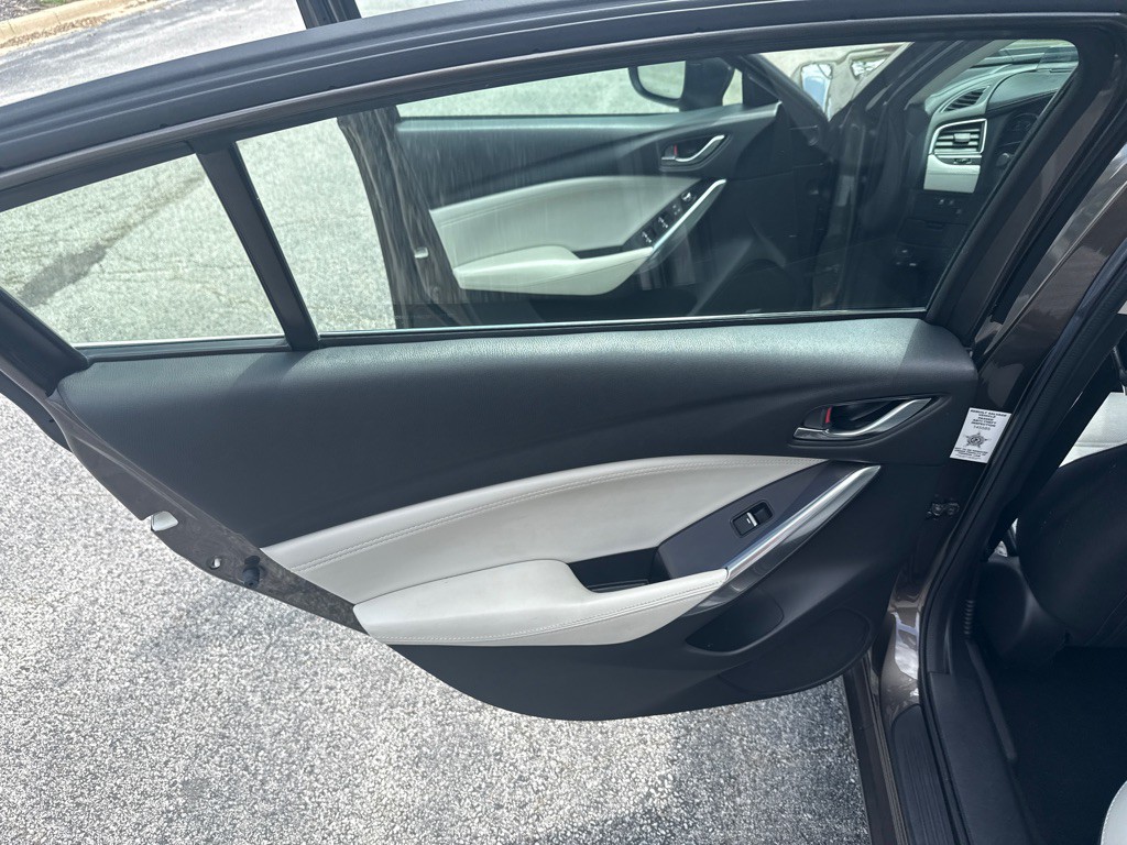 2017 Mazda Mazda6 Image 10