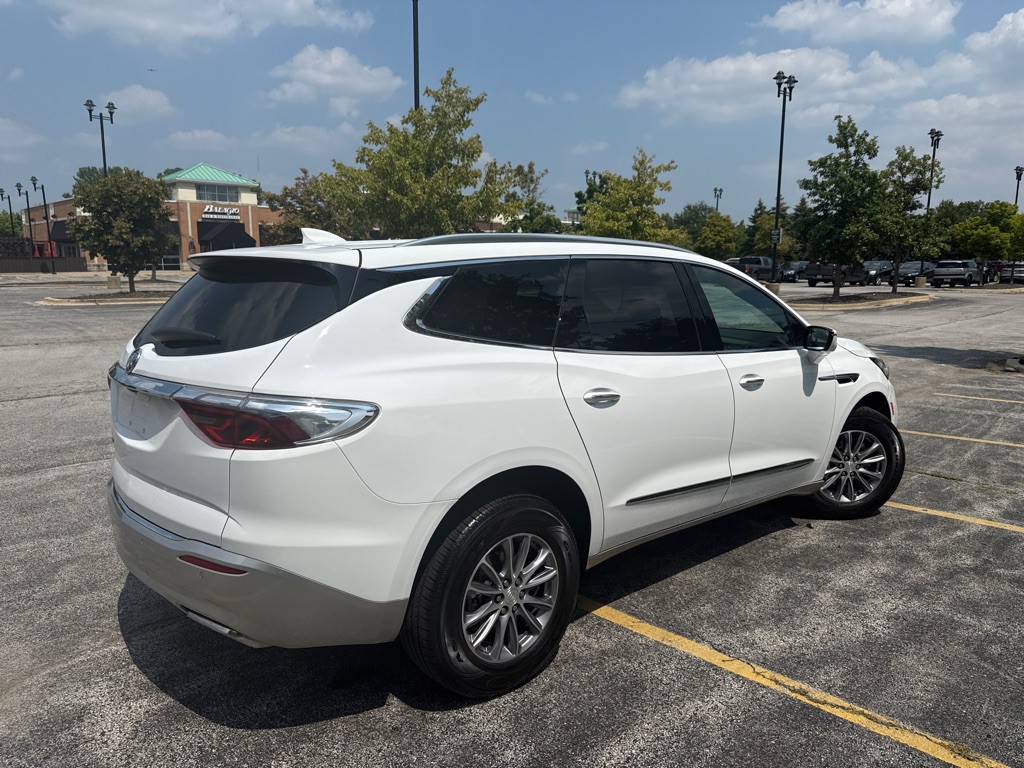 2022 Buick Enclave Image 22