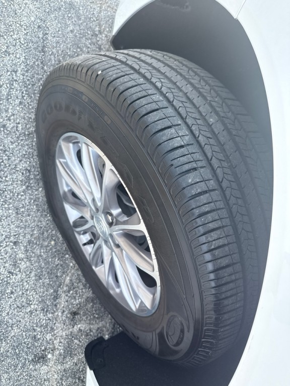2022 Buick Enclave Image 25