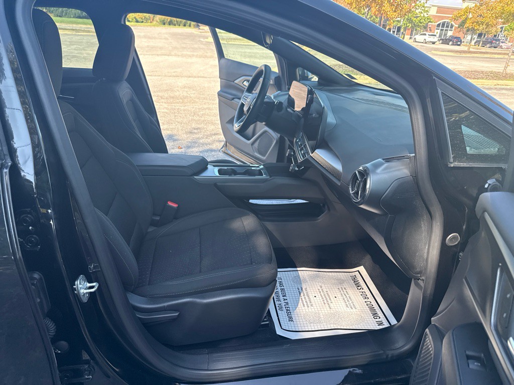 2025 Chevrolet Equinox Image 14