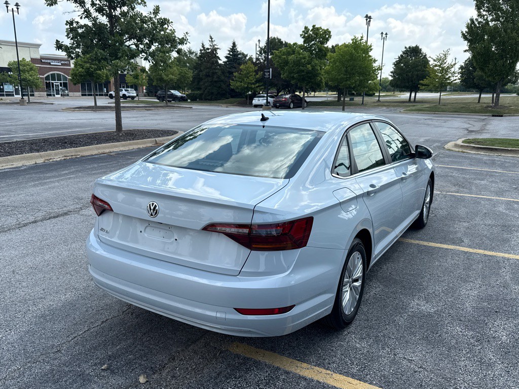 2019 Volkswagen Jetta Image 3