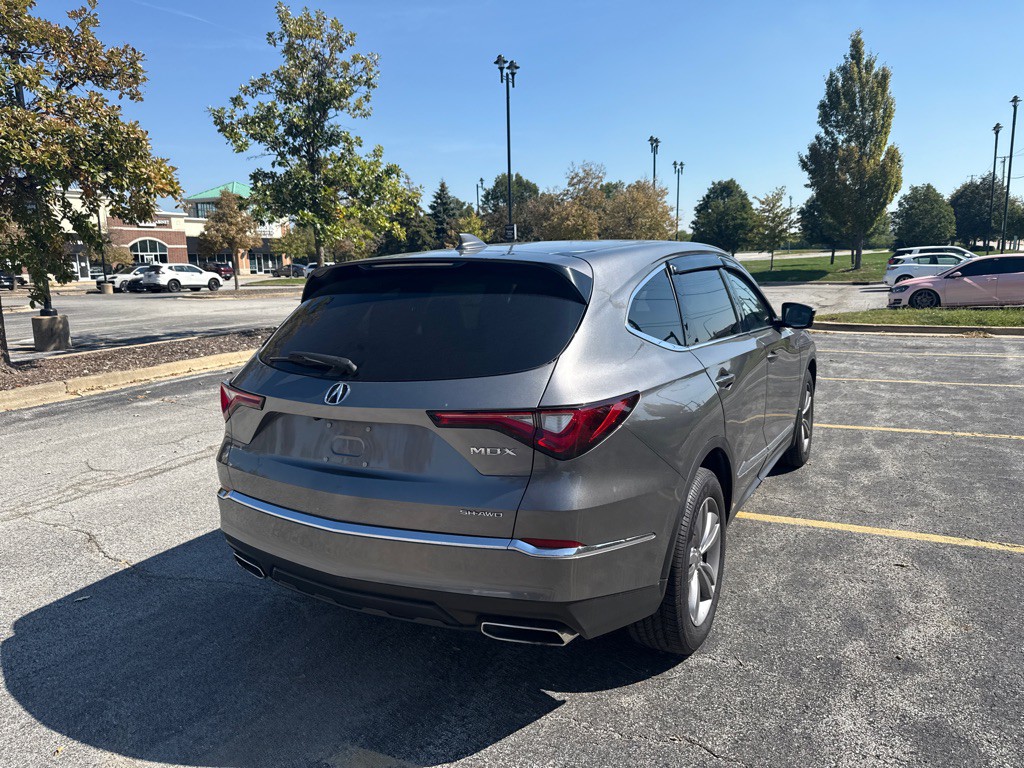 2022 Acura MDX Image 3