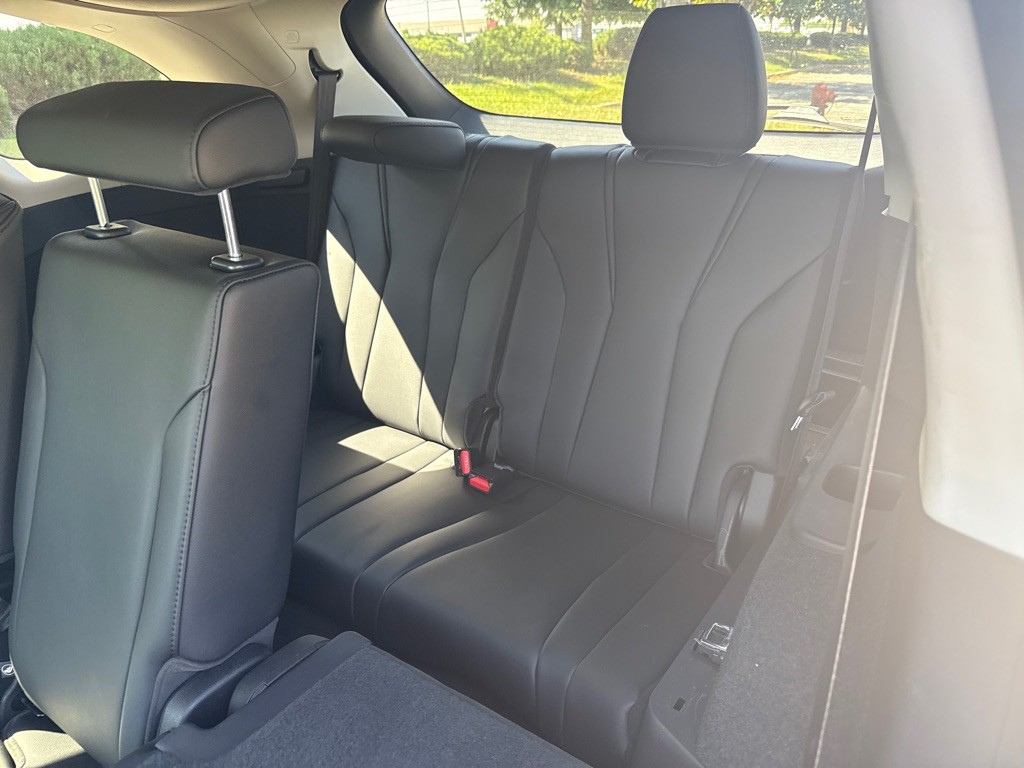 2022 Acura MDX Image 16