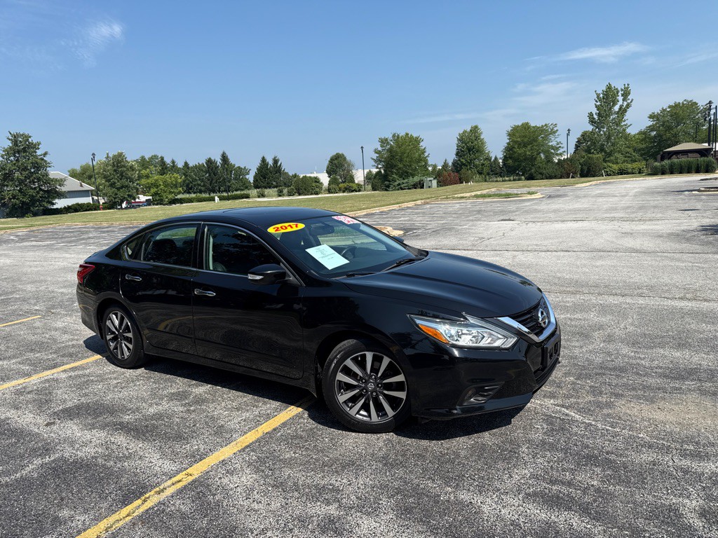 2017 Nissan Altima Image 20