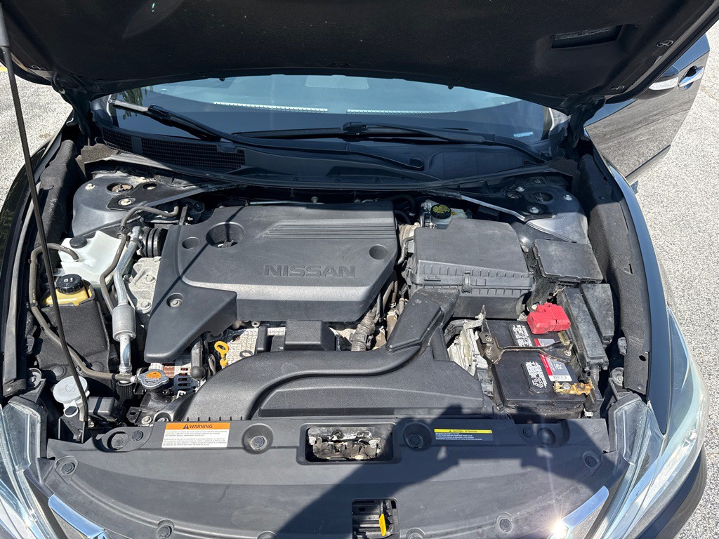 2017 Nissan Altima Image 34