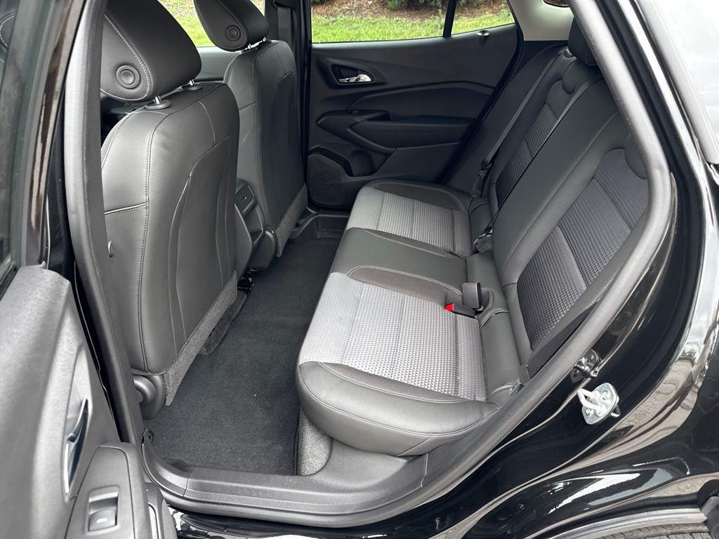 2025 Chevrolet Trax Image 9