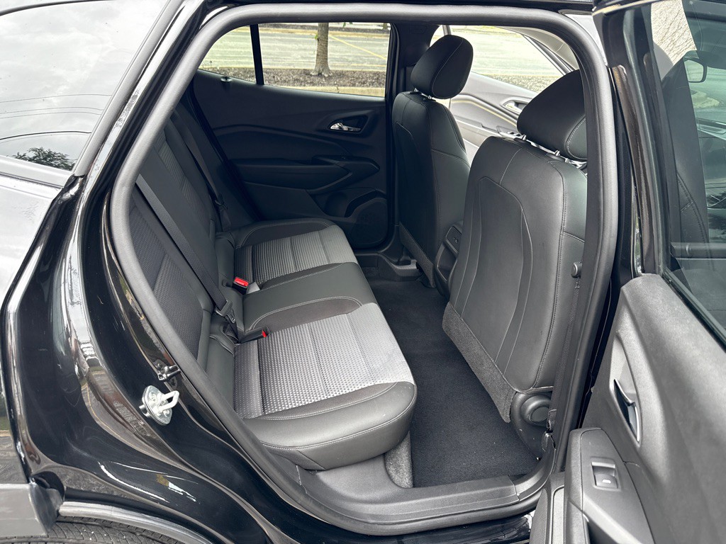 2025 Chevrolet Trax Image 12