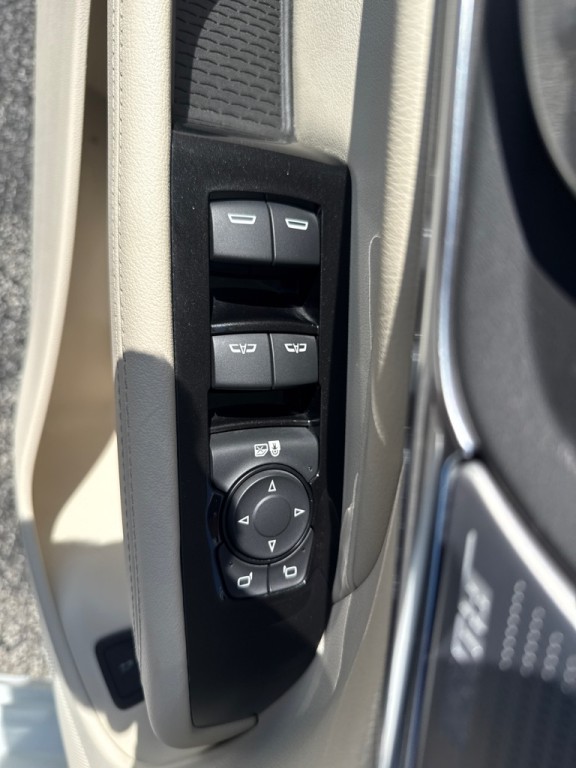2024 Cadillac CT4 Image 8