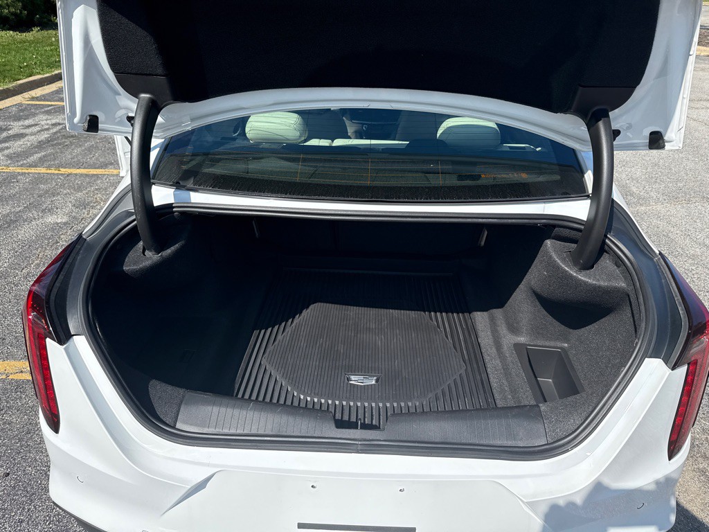 2024 Cadillac CT4 Image 11