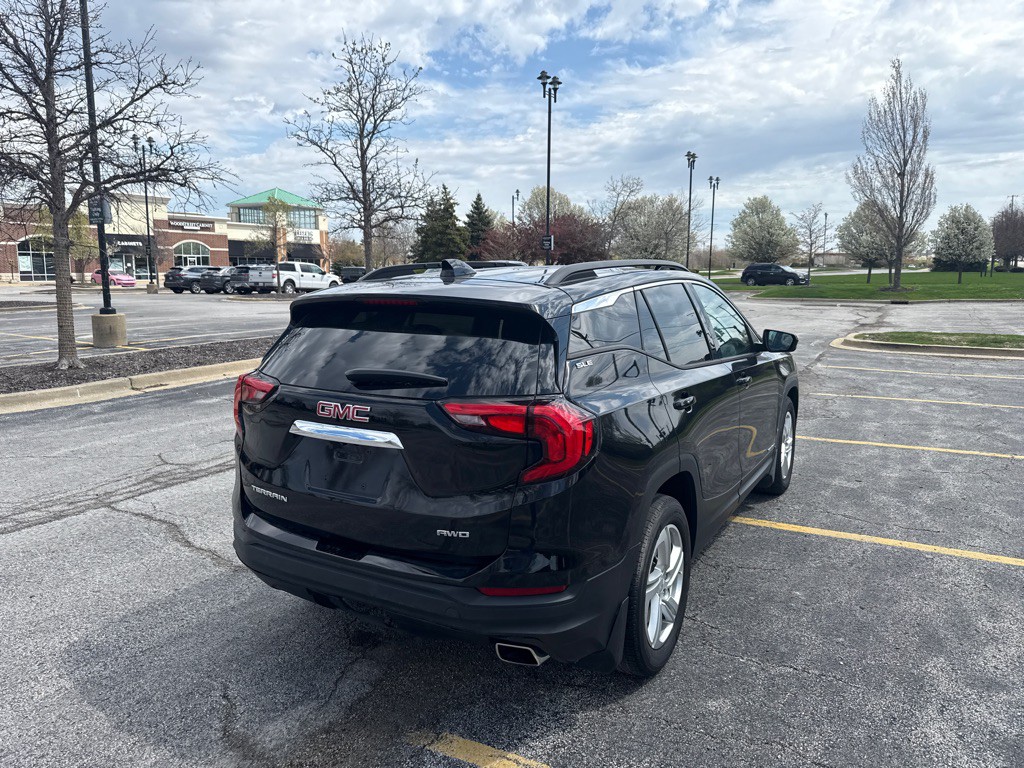 2019 GMC Terrain Image 3