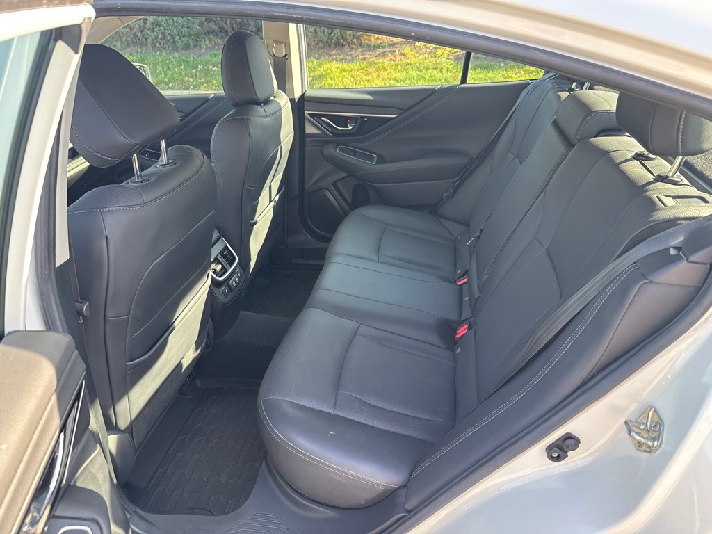 2020 Subaru Legacy Image 10