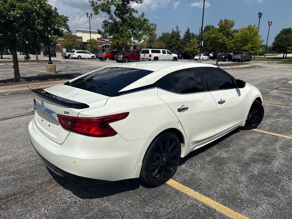 2017 Nissan Maxima Image 20